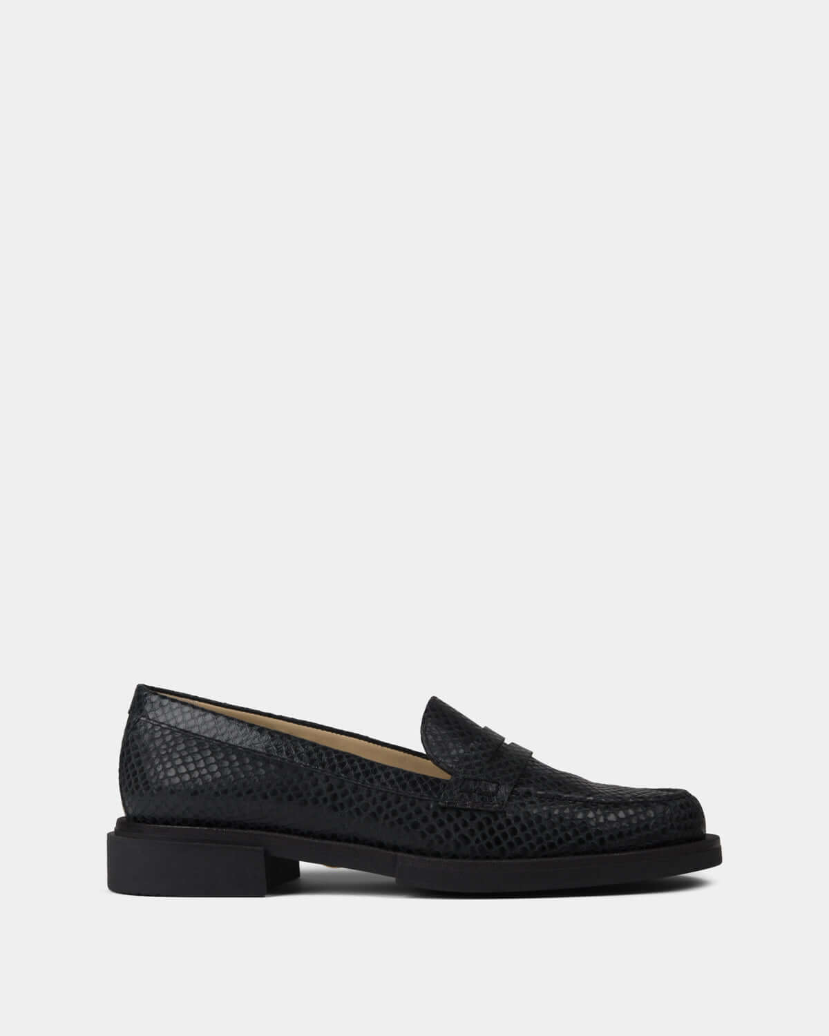 kallu-kallú-black-snake-leather-loafers-for-women-made-in-spain-loafers-moccasins