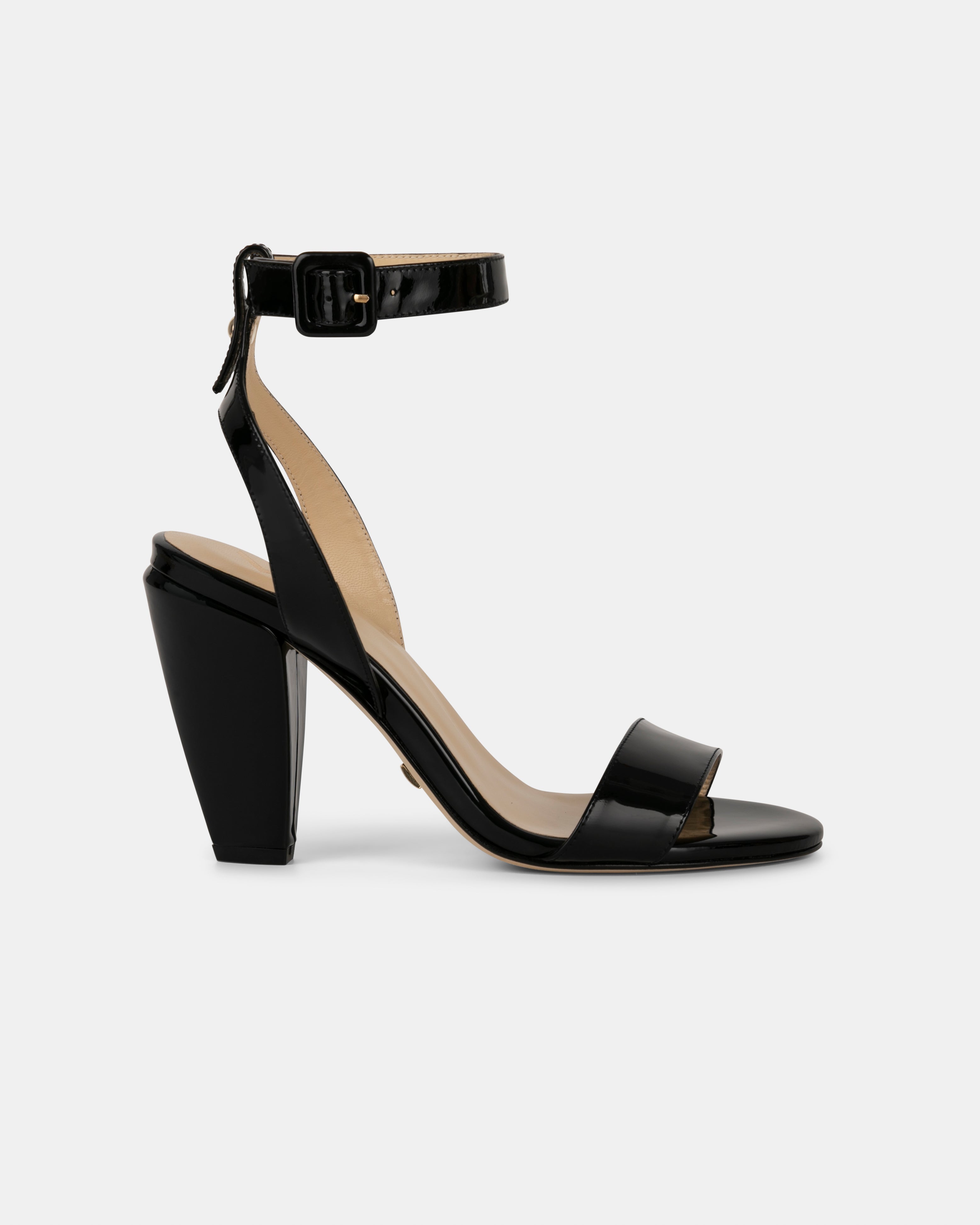 KARA Heels NE